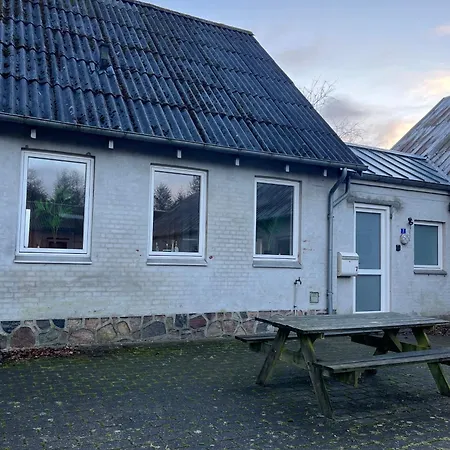 House Living 公寓 比隆